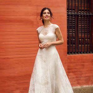 Catherine Deane Natania Gown